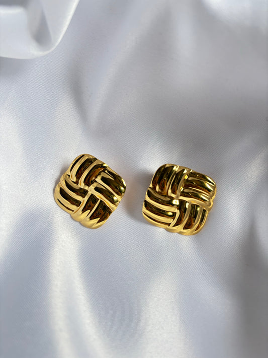 Lora Stud Earrings